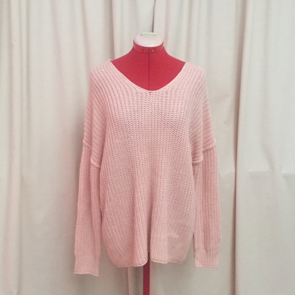 Salom colored sweater
